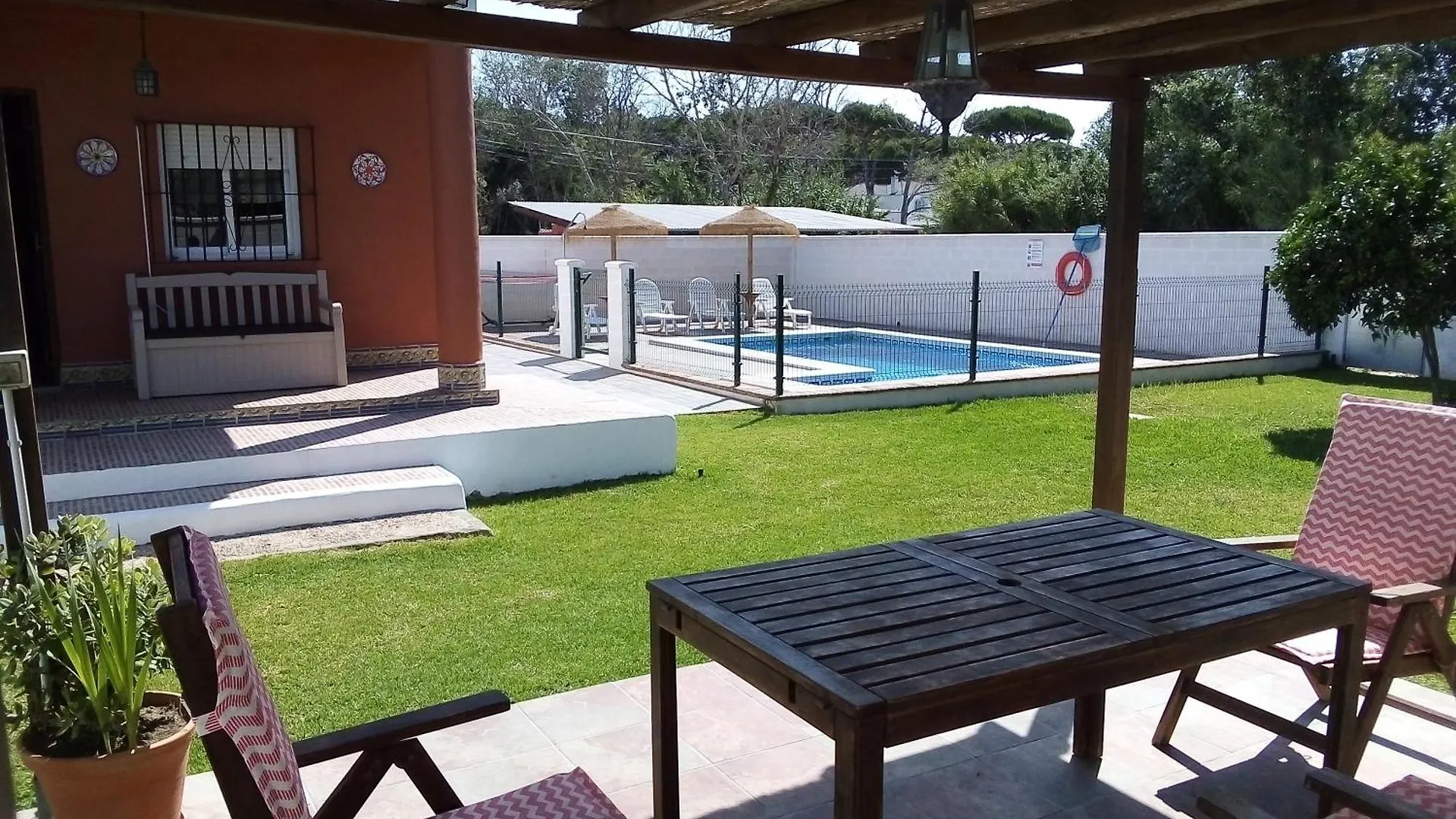 El Arroyuelo 2 Villa Cádiz Feriehus